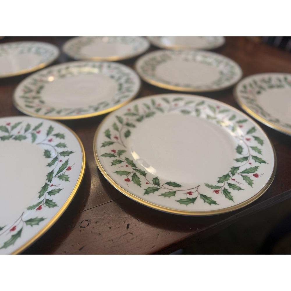 Set of 4 Lenox Holiday Dinner Plates 10.5" Dimension Ivory Gold Trim USA Cmas